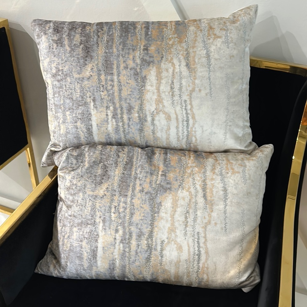 Cloud Design throw pillows